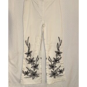 Vtg Basix II Beaded Floral‎ Embroidered Flare Pants Y2K. size 2   white w/ black